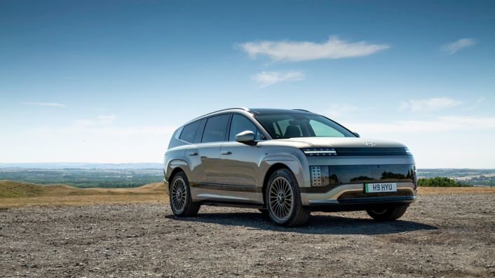New Hyundai Electric Grant Offers Up To £3,750 Off the Hyundai EV Range
